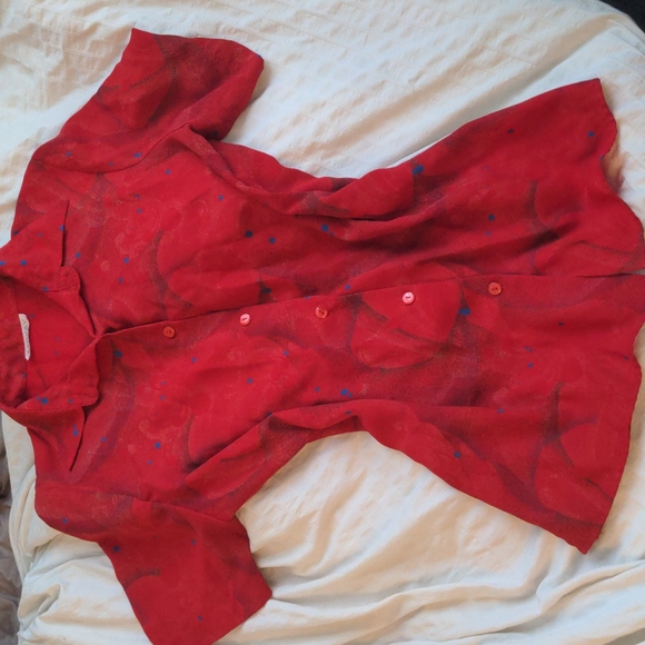 Vintage Button Up in Red - Picture 3 of 4